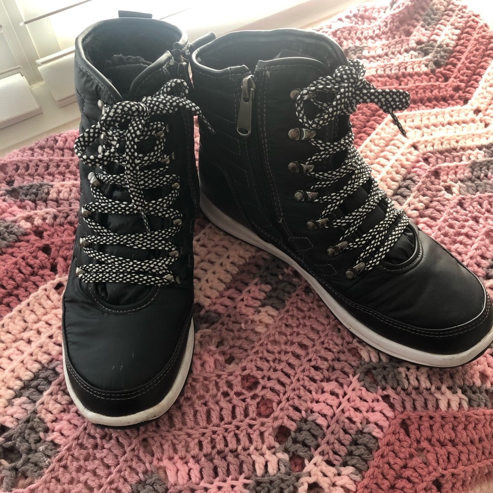 Black Weatherproof Sneaker Boots